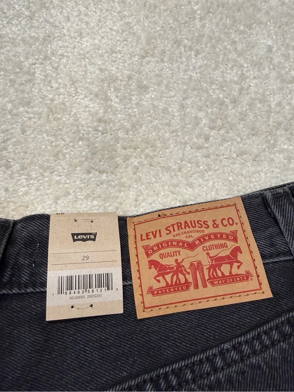 Levi's '94 Baggy Mid-Rise Black Denim Jeans Shorts Size 29 8